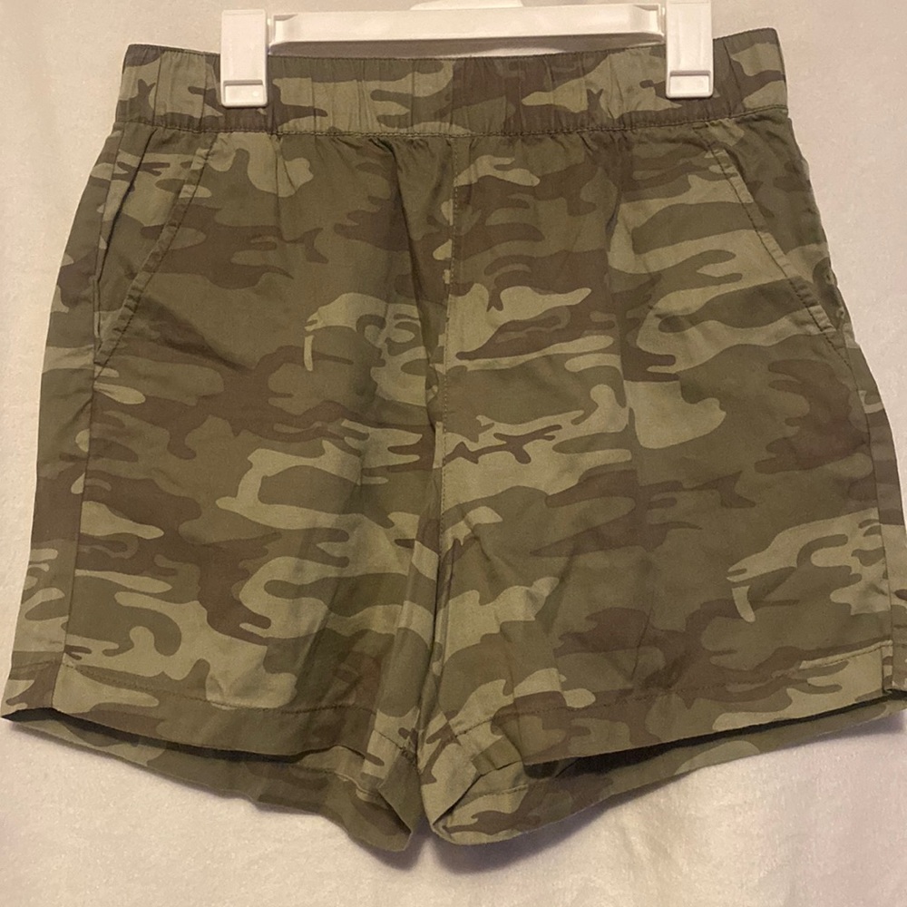 Social Standard Camo Shorts